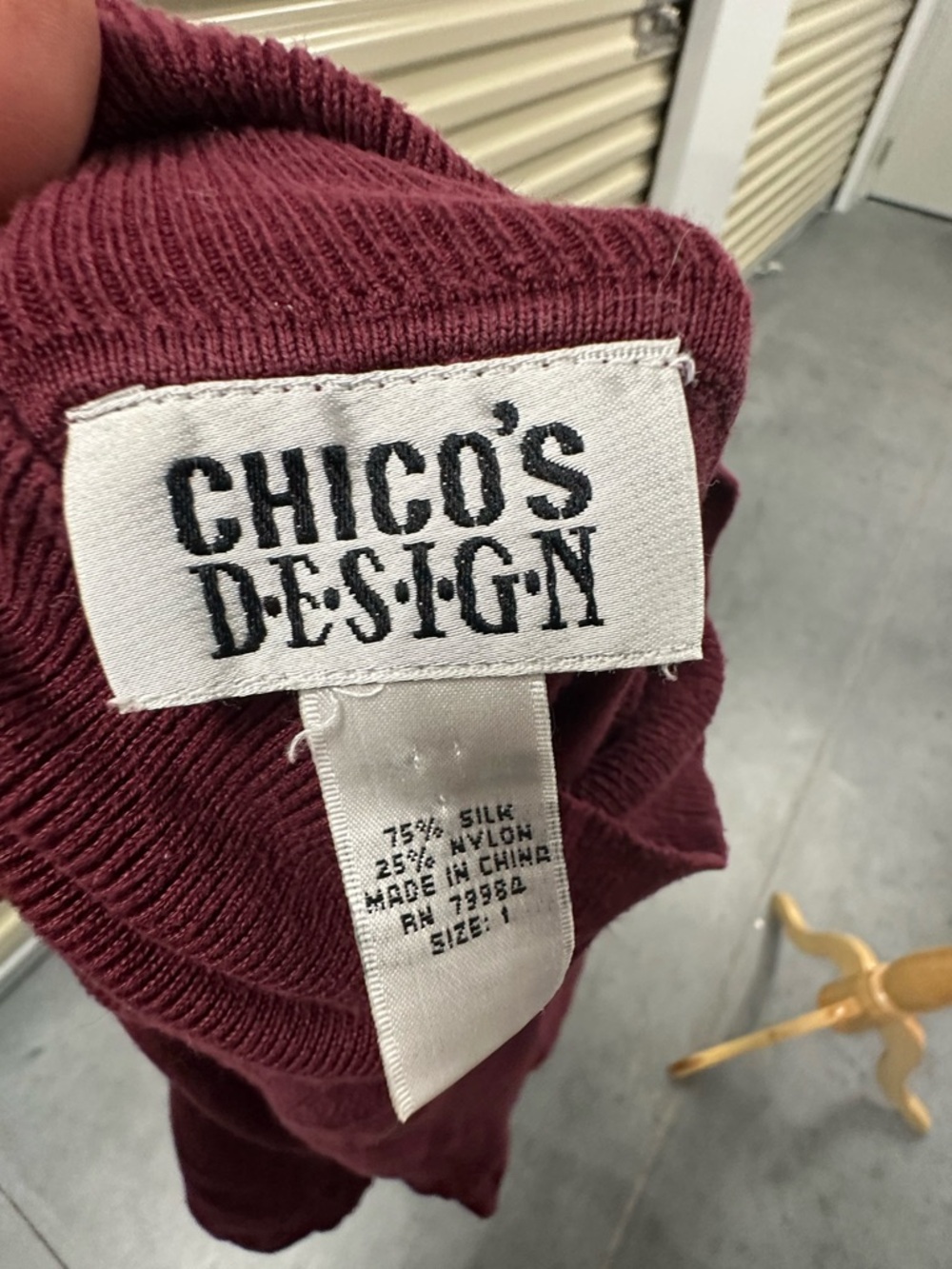 Chico's Women's Burgundy Silk Blend Turtleneck Sweater Sz L - Picture 4 of 4